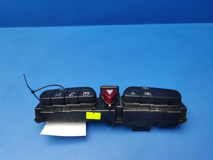 Mercedes-Benz C W203 (2000 - 2007) 2038216458 Другие включатели / ручки/ переключатели — фото 5