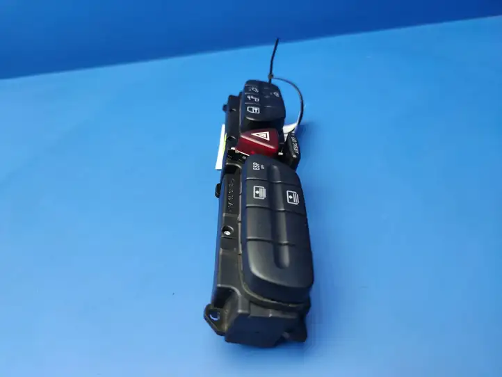 Mercedes-Benz C W203 (2000 - 2007) 2038216458 Другие включатели / ручки/ переключатели — фото 7