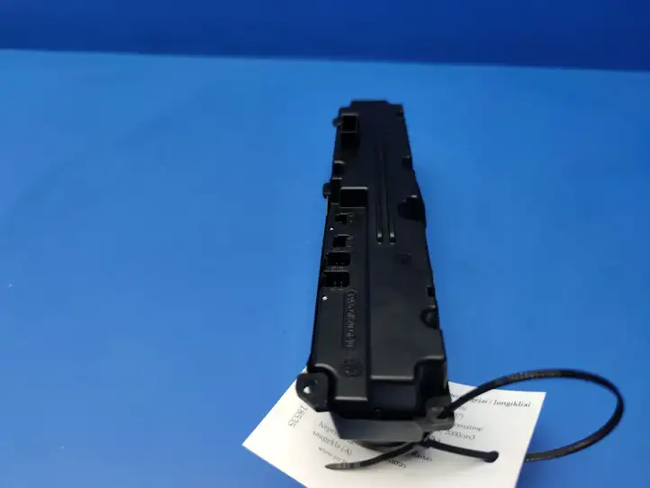 Mercedes-Benz C W203 (2000 - 2007) 2038217858 Другие включатели / ручки/ переключатели — фото 10
