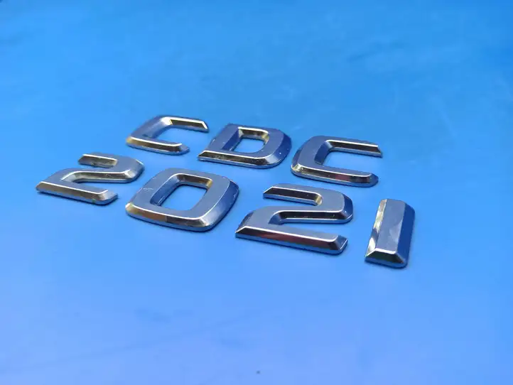 Mercedes-Benz C W204 (2007 - 2014) C220CDI Эмблема производителя — фото 2