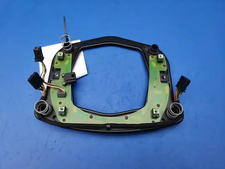 Mercedes-Benz E W211 (2002 - 2009) 5158 Кнопки на рулевом колесе — фото 2