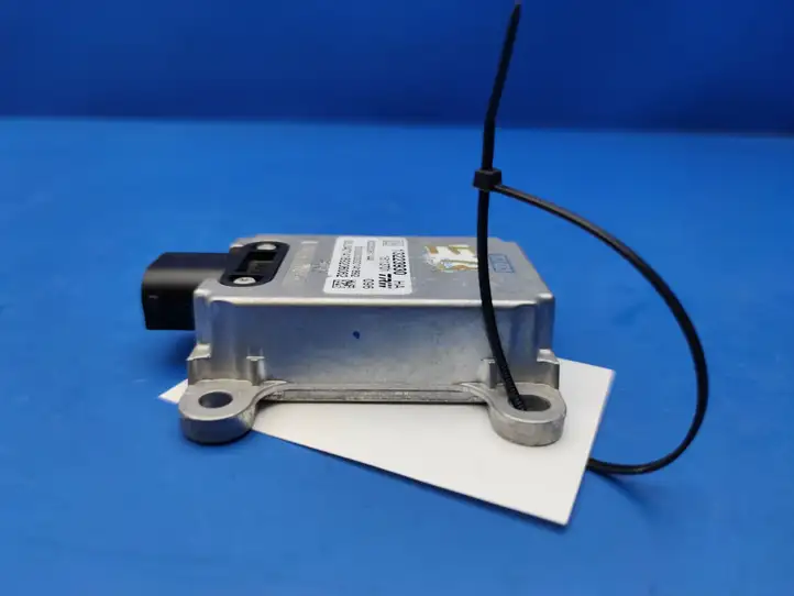 Cadillac BLS (2006 - 2009) 13223930 Датчик ESP — фото 9