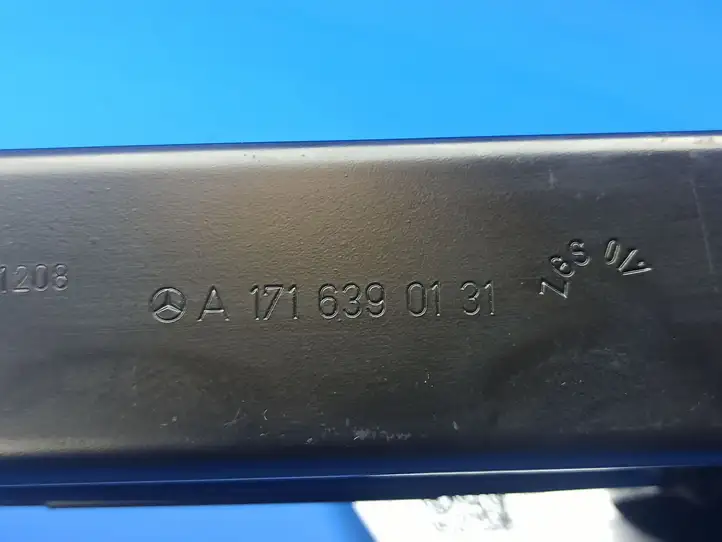 Mercedes-Benz SLK R171 (2005 - 2011) A1716390131 Прочие детали салона — фото 3