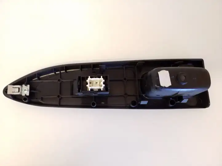 Toyota Avensis T220 (2000 - 2003) 7423105070BOGO Блок кнопок стеклоподъемников — фото 3