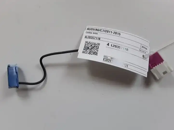 Audi A6 C7 (2011 - 2014) 4L2035711B Микрофон (Bluetooth / телефон) — фото 2