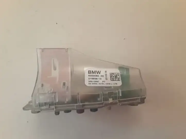 BMW 3 F30 F35 F31 (2012 - 2018) 9240967 GPS антенна — фото 3