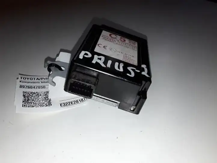 Toyota Prius (XW30) (2009 - 2015) 8976047050 Датчик давления шин — фото 2