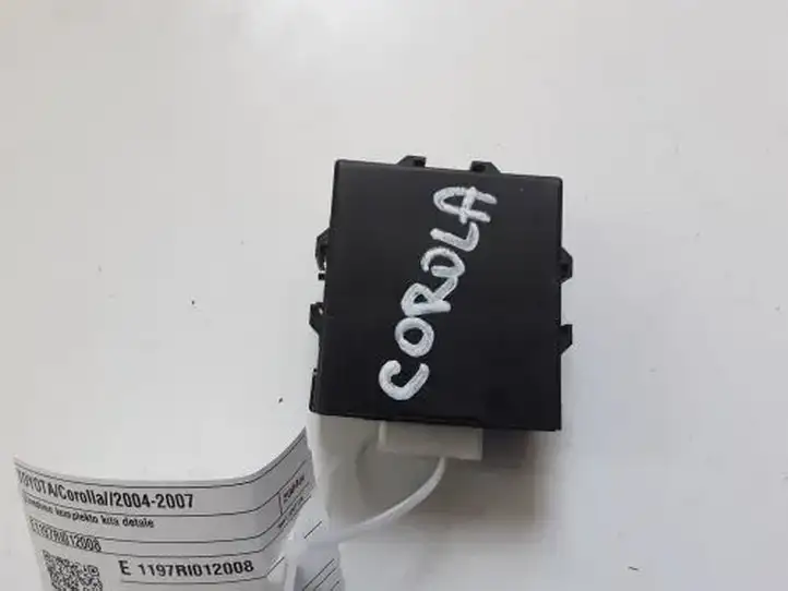 Toyota Corolla E120 E130 (2000 - 2004) E1197RI012008 Блок иммобилайзера — фото 2