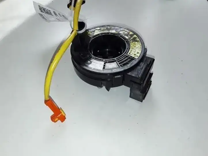 Toyota Avensis T250 (2006 - 2009) NJG0081 Контактное кольцо SRS — фото 2