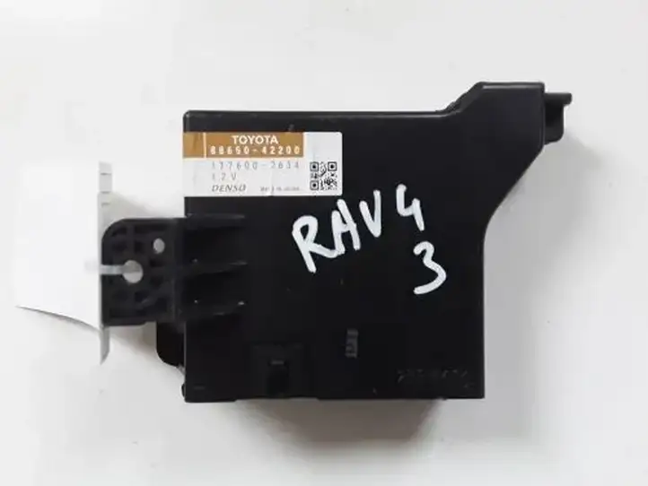 Toyota RAV 4 (XA30) (2006 - 2016) 8865042200 Другое реле — фото 2