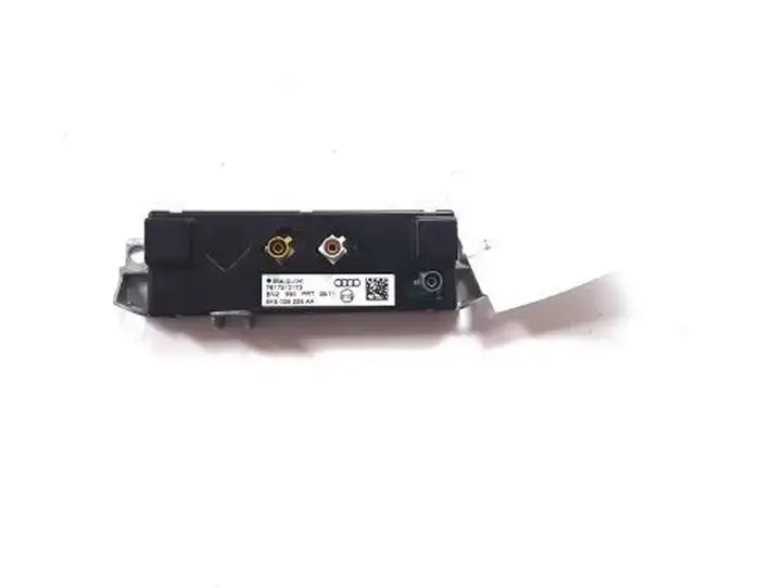 Audi A4 S4 B7 8E 8H (2004 - 2009) 8K5035225AA Усилитель антенны — фото 2