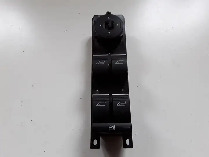 Ford Kuga II (2013 - 2019) XXXX14A132XX Кнопка стеклоподъемников — фото 1