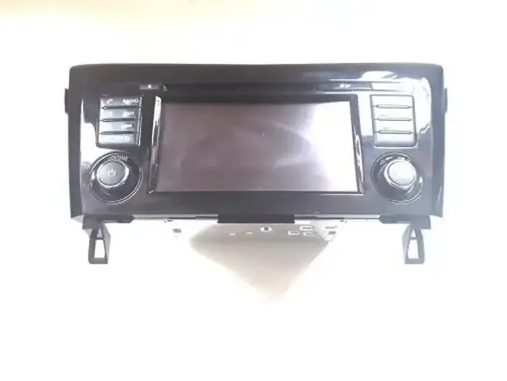 Nissan X-Trail T32 (2014 - 2021) 7513750235 Магнитола / мультимедийная система — фото 1