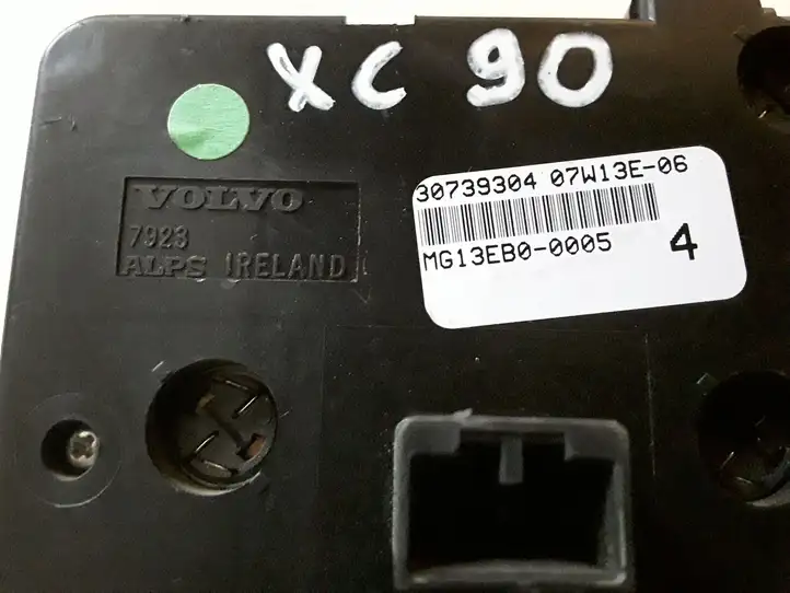 Volvo XC90 (2006 - 2014) 30739304 Включатель фонарей — фото 3