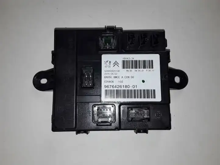 Citroen C4 Grand Picasso (2016 - 2018) 9676426180 Прочие блоки управления — фото 1