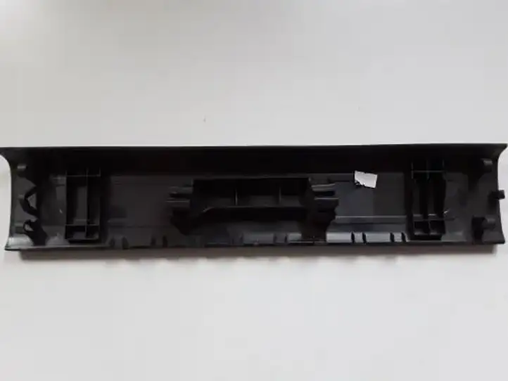 Citroen C4 Grand Picasso (2013 - 2016) 9677703377 Внутренняя отделка переднего порога — фото 2