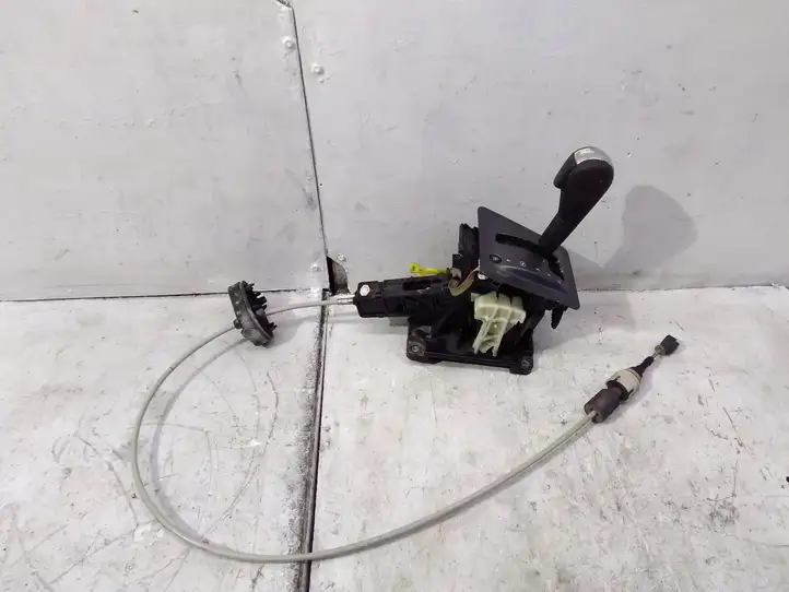 Opel Signum (2002 - 2008) 13130909 Кулиса КПП — фото 1
