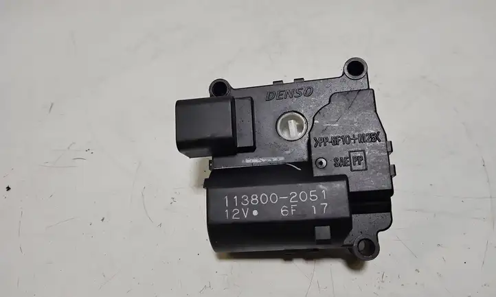 Toyota Corolla Verso AR10 (2004 - 2009) 1138002051 Двигатель задвижки потока воздуха — фото 1