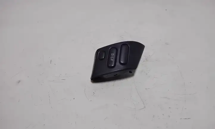 Toyota Corolla Verso AR10 (2004 - 2009) Кнопки на рулевом колесе — фото 4