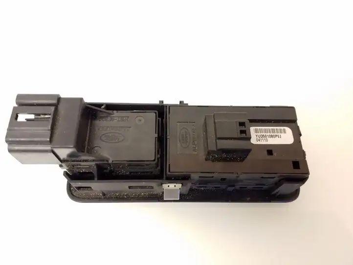 Land Rover Discovery 3 - LR3 (2004 - 2009) YUD501070PVJ Блок кнопок стеклоподъемников — фото 4