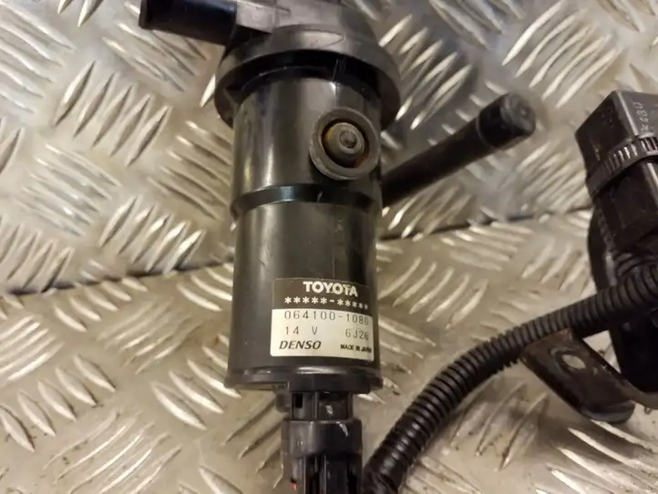 Lexus GS 300 350 430 450h (2004 - 2007) 0641001080 Электроциркуляционный насос — фото 4
