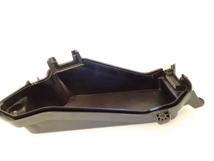 Lexus GS 300 350 430 450h (2004 - 2007) 7154867930 Крышка ящика предохранителей — фото 4