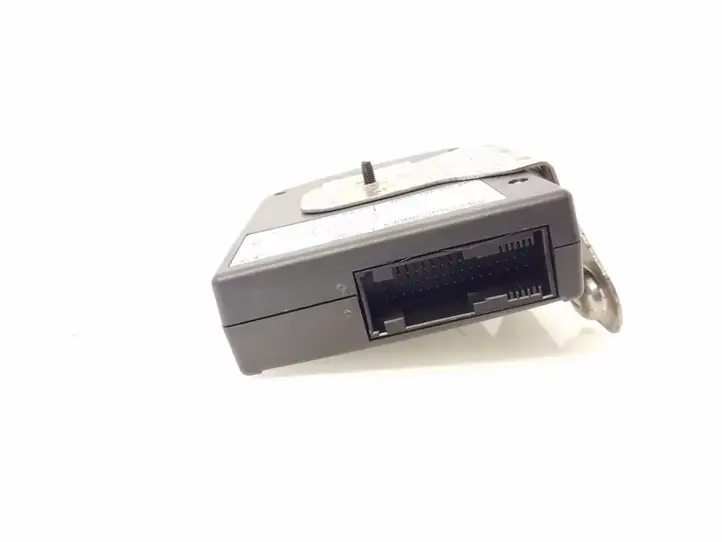 Ford Focus (2005 - 2008) 4M5T19K350AP Блок GSM — фото 2