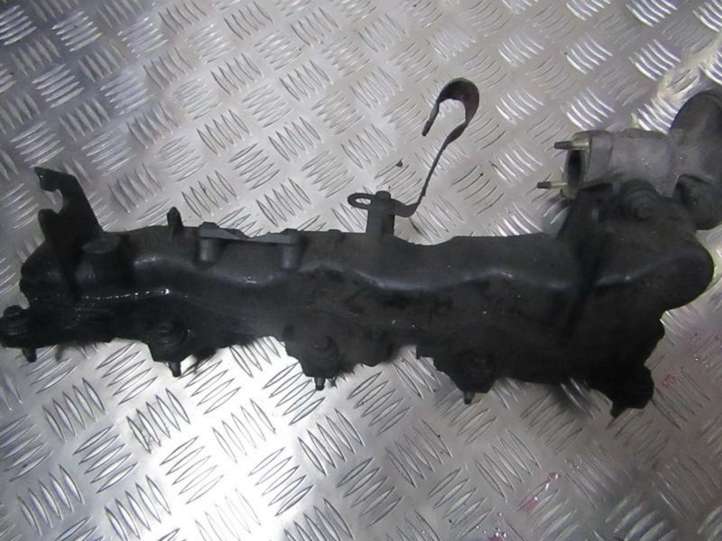 Ford Mondeo Mk III (2000 - 2007)  2S7Q9424BD Крышка головки