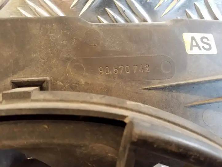 Opel Astra G (1998 - 2004) 0130303838 Электровентилятор радиатора — фото 4
