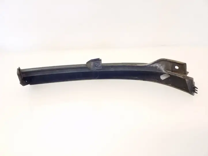 Opel Zafira A (1999 - 2003) 90580651 Окантовка фары — фото 2
