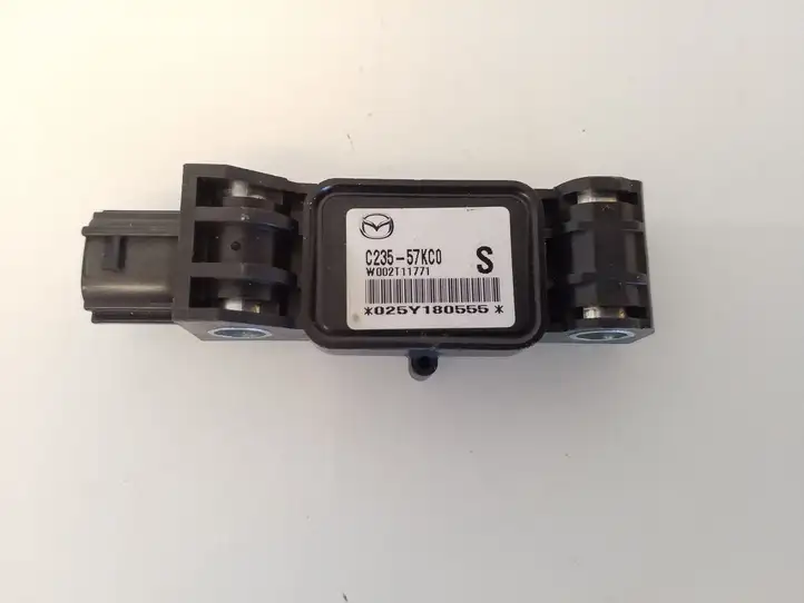 Mazda 5 (2005 - 2010) C23557KC0 Датчик удара SRS — фото 2