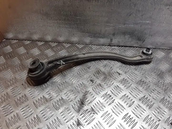 Peugeot 407 (2004 - 2011)  443894 Вилы