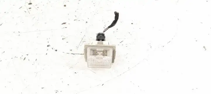 Mercedes-Benz C W204 (2007 - 2014)   Освещение номера