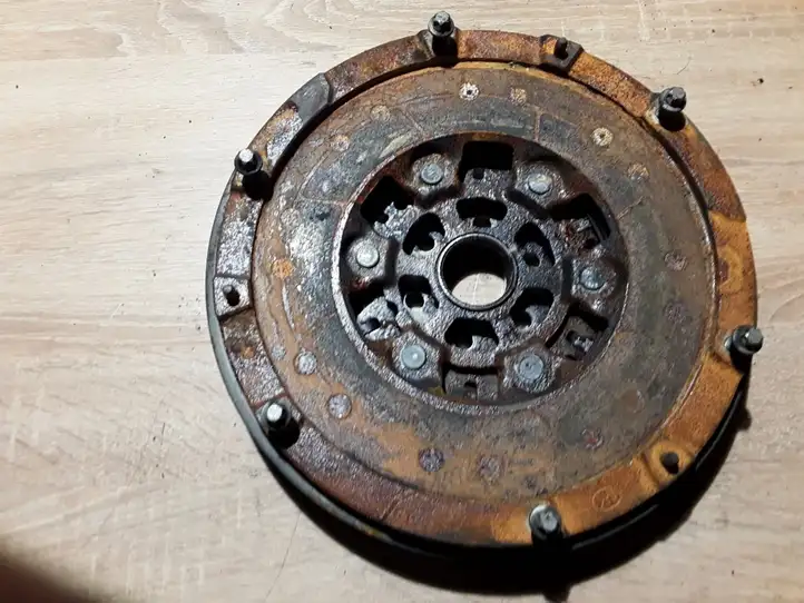 Opel Vectra C (2005 - 2009) 08907 Маховик двигателя — фото 1
