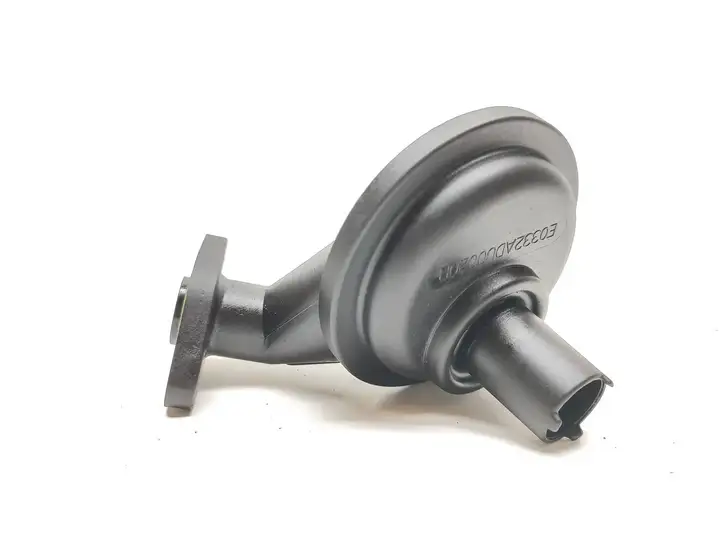 Audi A4 (2007 - 2011)  E0332ADU0020B Трубка забора масла с картера