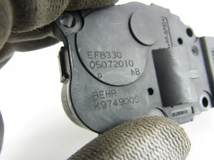 BMW 5 GT F07 (2010 - 2017)   Двигатель задвижки потока воздуха