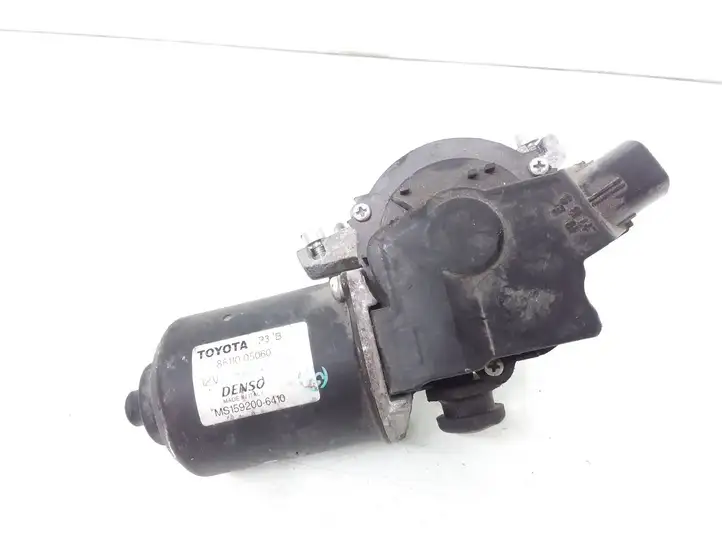 Toyota Avensis T250 (2006 - 2009) 8511005060 Двигатель стеклоочистителей — фото 1