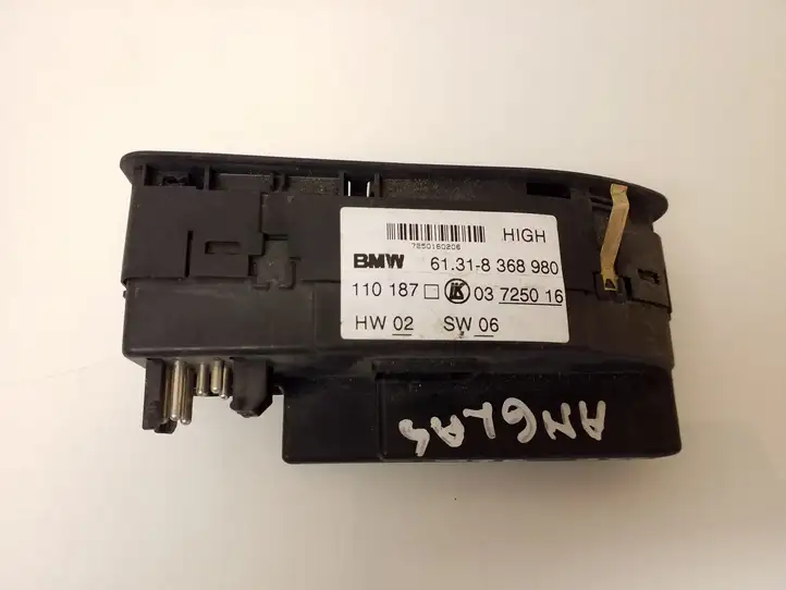 BMW 5 E39 (1996 - 2003) 61318368980 Кнопка стеклоподъемников — фото 4