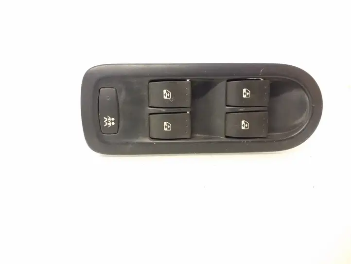 Renault Megane II (2002 - 2005) 156018070 Блок кнопок стеклоподъемников — фото 1