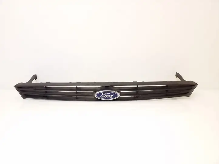 Ford Focus (1998 - 2004) 98AB8200 Нижняя решетка переднего бампера — фото 1