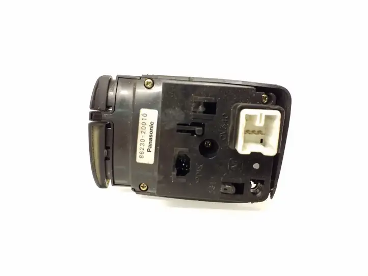 Toyota Avensis T220 (2000 - 2003) 8623020010 Кнопки на рулевом колесе — фото 2