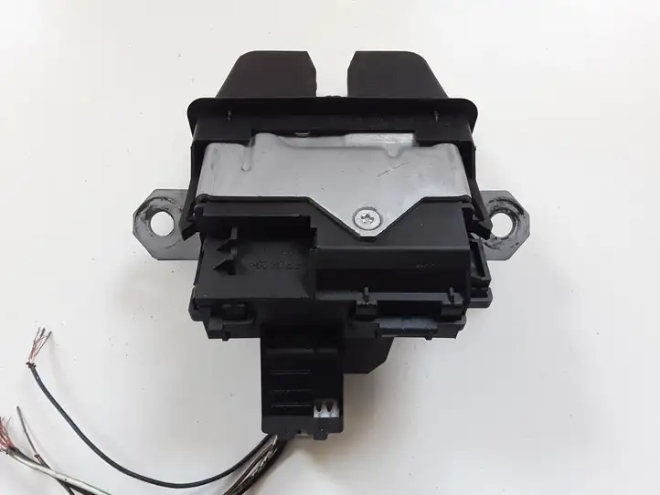 Ford Kuga I (2008 - 2012) 8V41S442A66AC Замок крышки багажника — фото 3