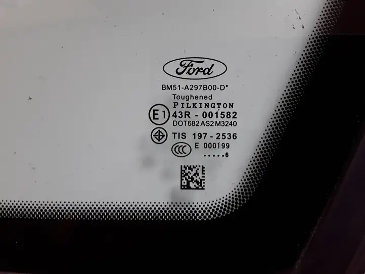 Ford Focus (2011 - 2015) BM51A297B00D Заднее боковое стекло — фото 3