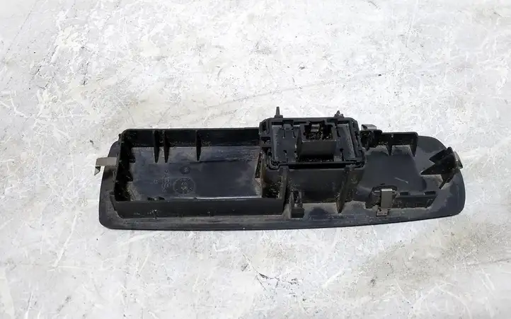 Volvo V70 (2007 - 2013) 809600004R Кнопка стеклоподъемников — фото 3