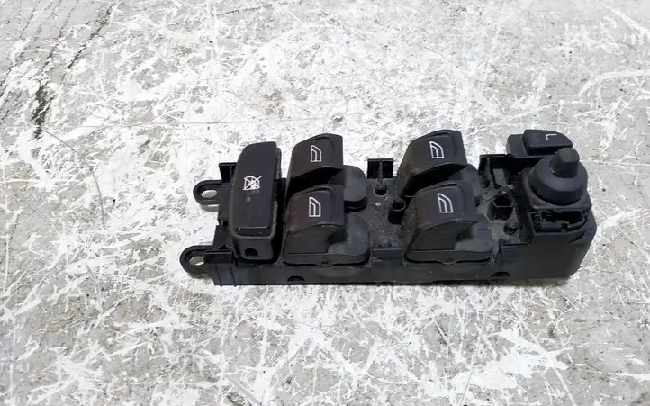 Volvo V70 (2007 - 2013) 30773269 Кнопка стеклоподъемников — фото 1