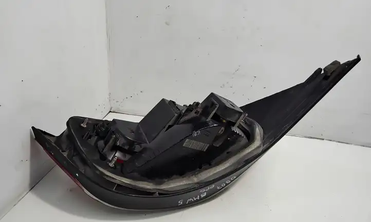 BMW 5 E60 E61 (2004 - 2010) 6923306 Задний фонарь в кузове — фото 3