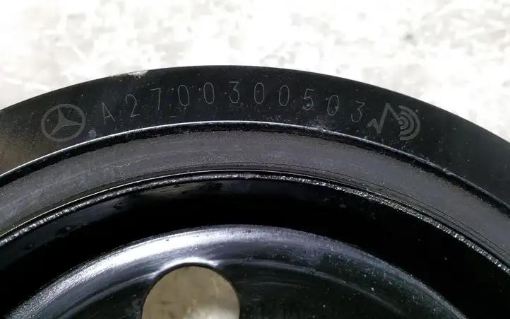 Mercedes-Benz CLA C117,X117,W117 (2013 - 2019) A2700300503 Шкив коленчатого вала — фото 3