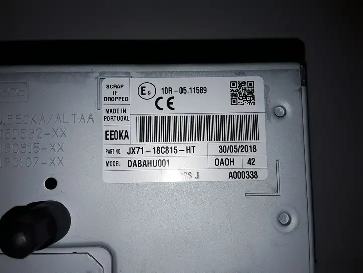 Ford Focus (2015 - 2019) JX7118C815HT Магнитола / мультимедийная система — фото 3
