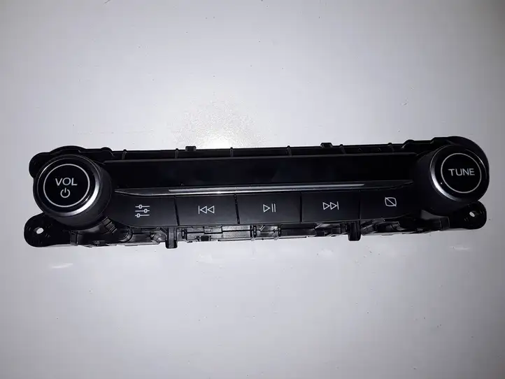 Ford Focus (2015 - 2019) JX7T18K811AB Включатель регулировки звука — фото 1