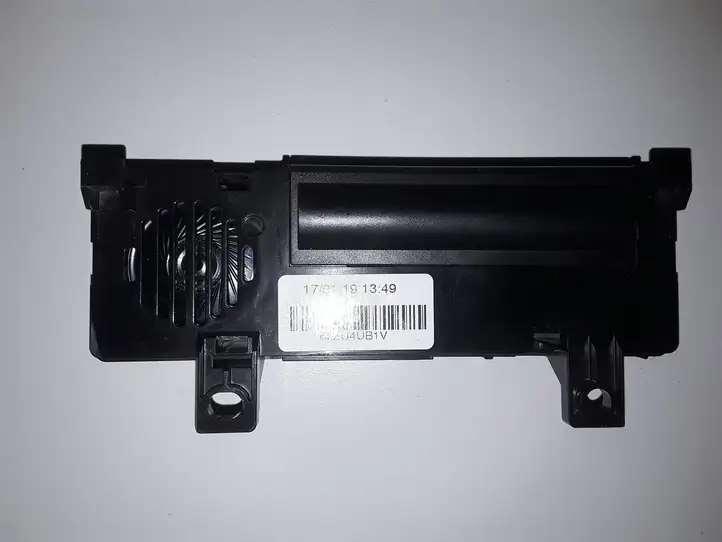 Citroen C3 Aircross (2017 - ) 9829238180 Блок GSM — фото 4